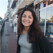 Profesora de diferentes materias para alumnado de primaria y ESO.